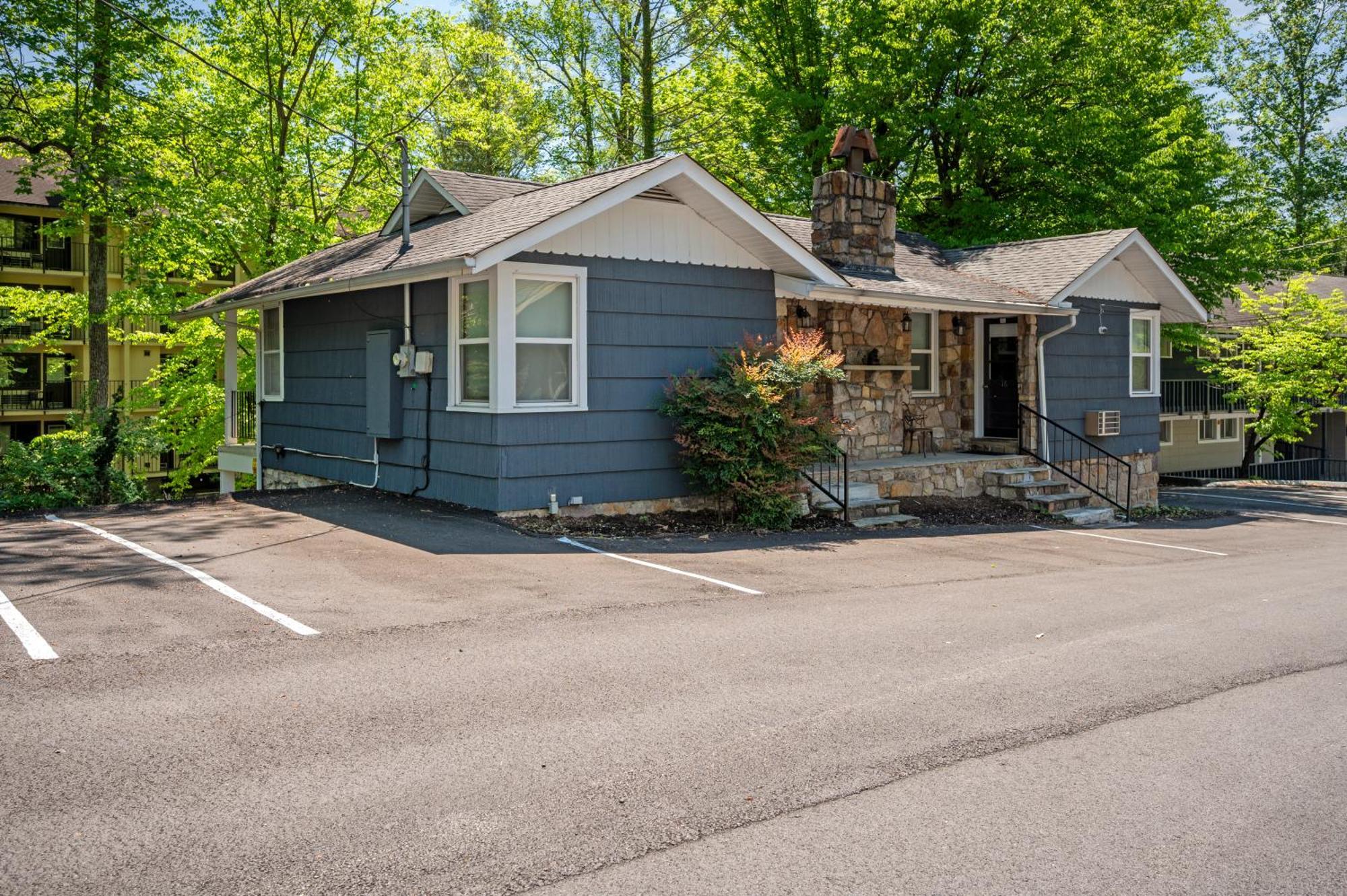 Carr'S Northside Hotel And Cottages Gatlinburg Exterior foto