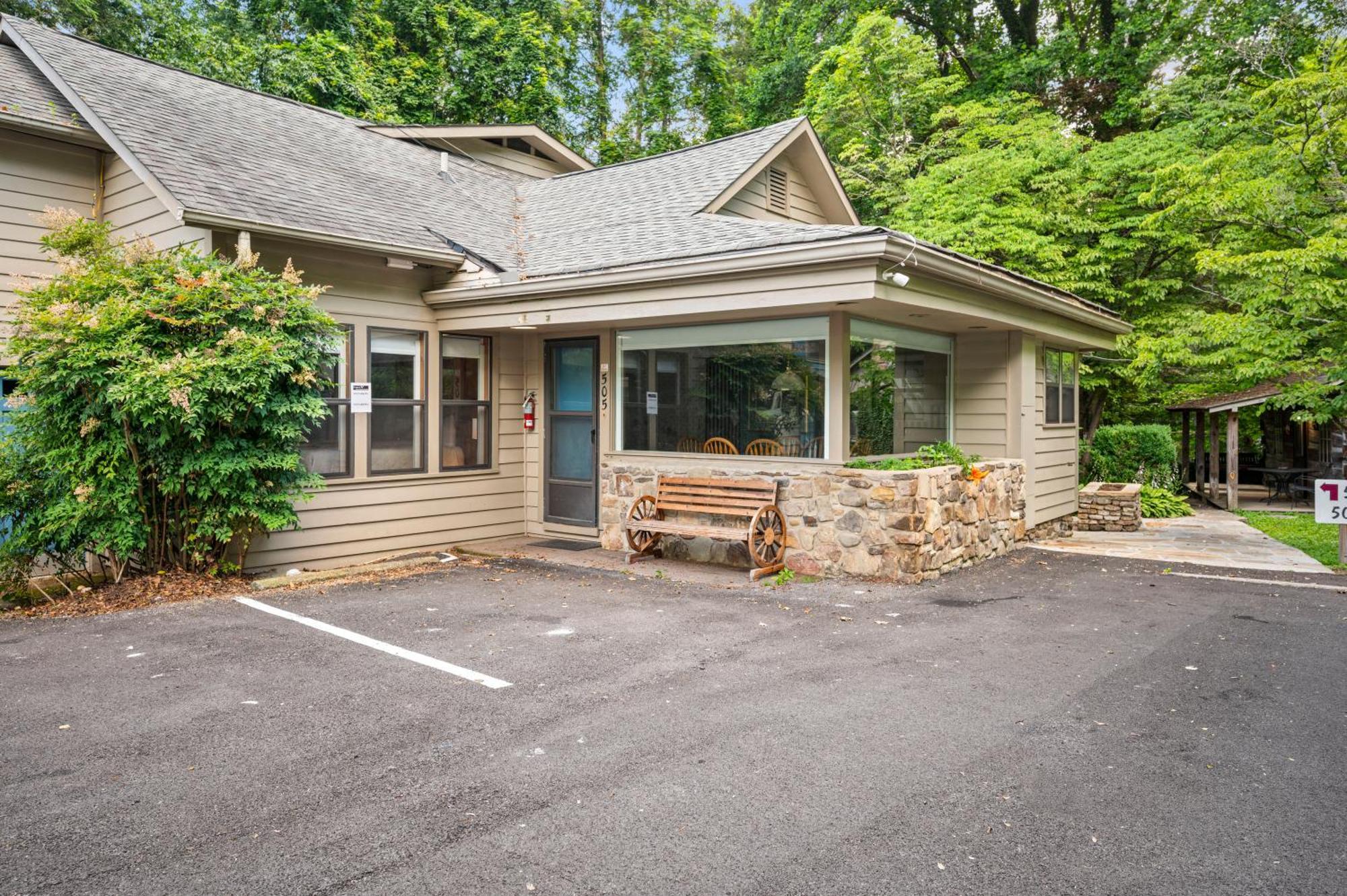 Carr'S Northside Hotel And Cottages Gatlinburg Exterior foto